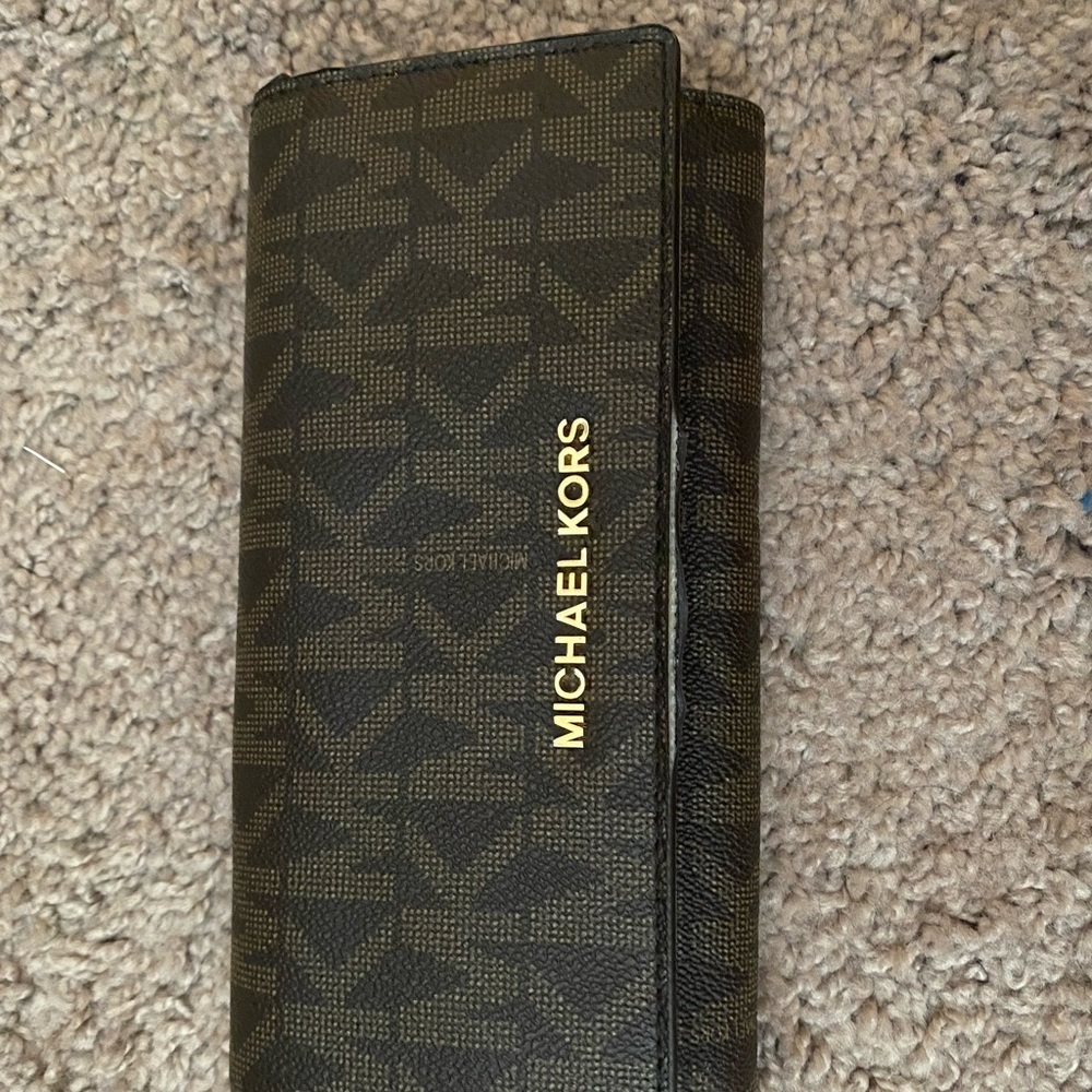 MK wallet